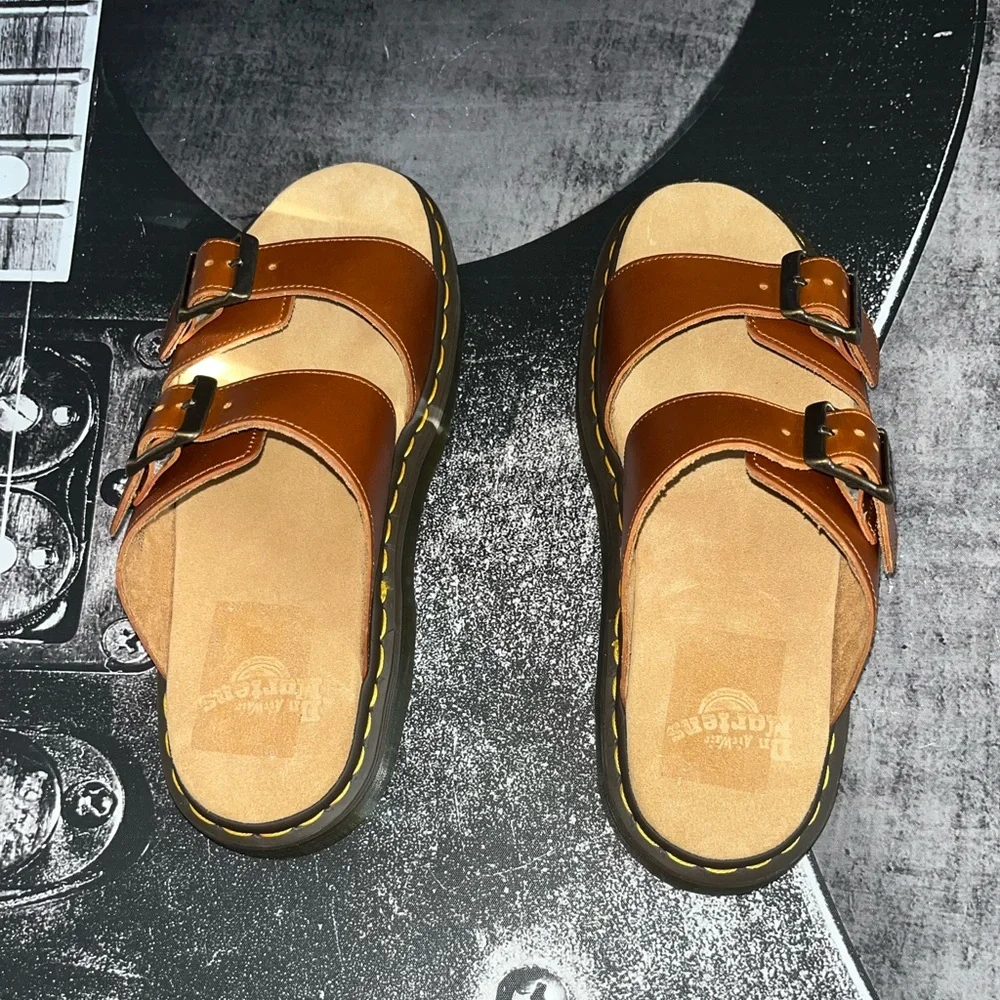 NEW Dr. Martens Sandal